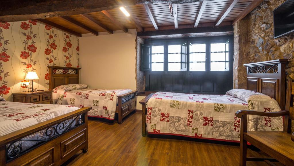 Casa De Los Somoza Melide Luaran gambar